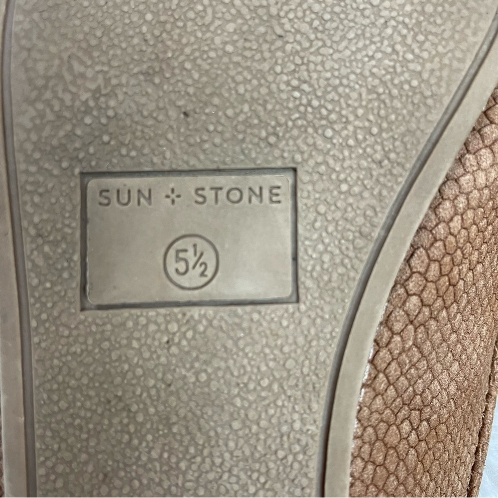 SUN + STONE Ninna Mules size 5.5 Tan color - Picture 10 of 11